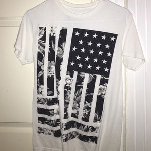 Floral US Flag tee