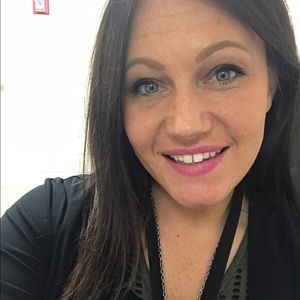 Meet your Posher, Cheryl