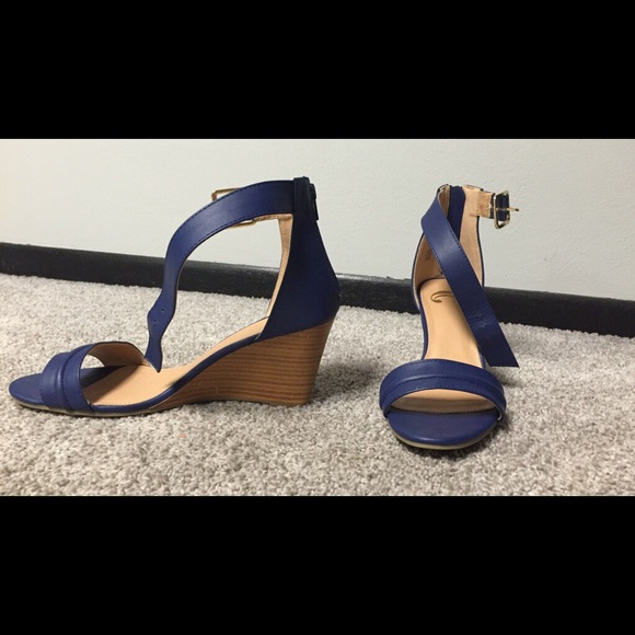 Navy Wedges