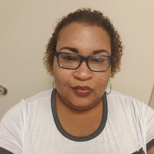 Meet your Posher, Yolanda