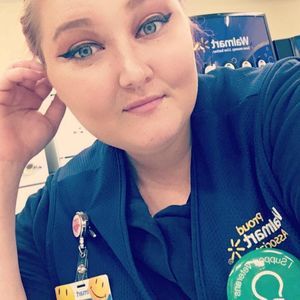 Meet your Posher, Constance