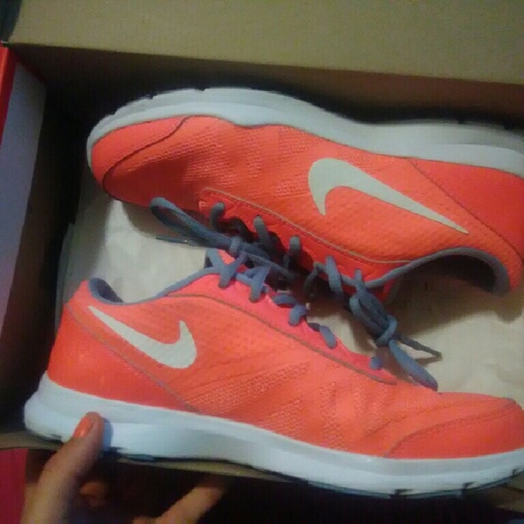 Womens Nike's