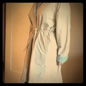 Jones New York reversible raincoat