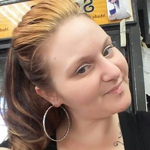 Meet your Posher, Teresa