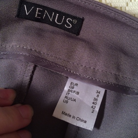 DONATED VENUS GRAY PENCIL SKIRT 2 - Picture 2 of 4