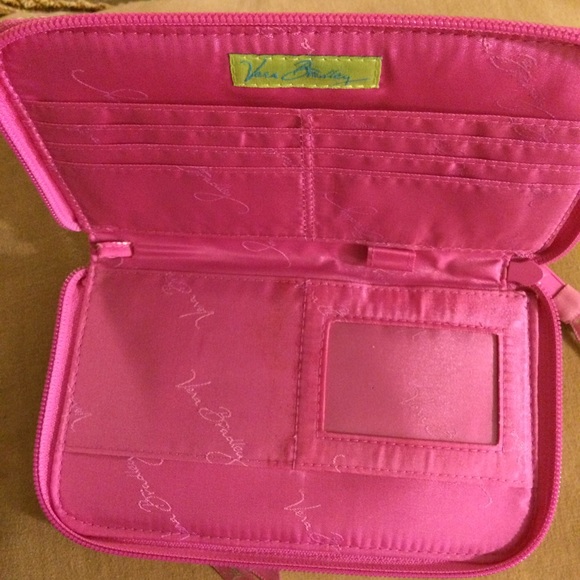 👛👛 Vera Bradley Pink Paisley Wallet 👛👛 - Picture 2 of 2