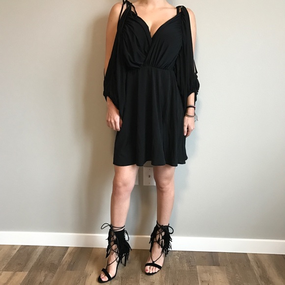 Nasty Gal Dresses & Skirts - 🎉HOST PICK🎉 Wear Less Shoulder Dress