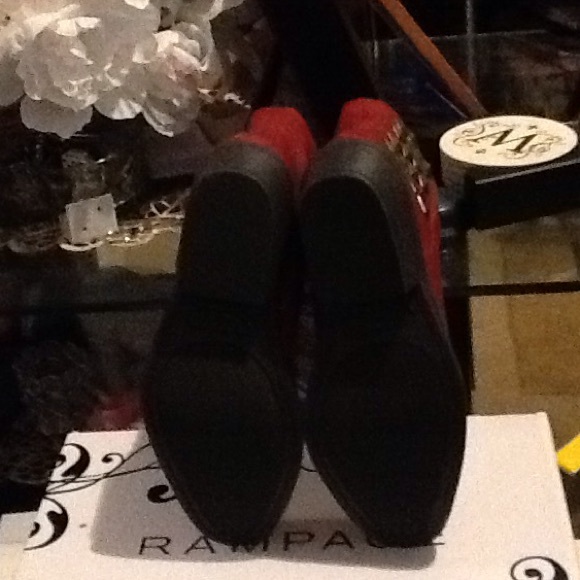 VERY ADORABLE WRECKER MAN MADE UPPER 👗👚👠👜 - Picture 3 of 4