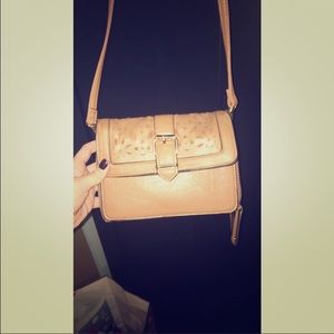 NWOT super cute brown satchel!!