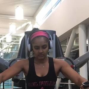 Meet your Posher, Pria