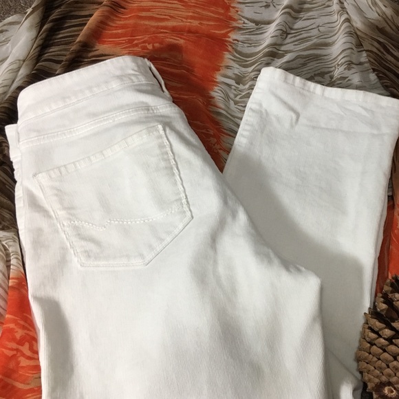 Marilyn Stretch Straight Leg Corduroy Pants.