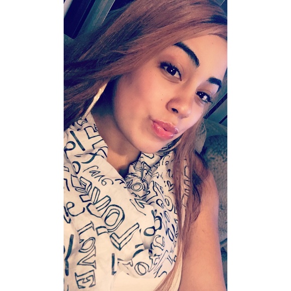 Meet your Posher, Brianna
