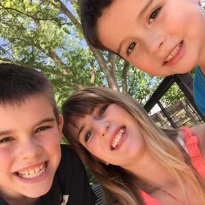 Meet your Posher, Mandi