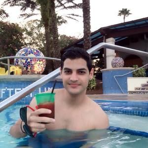 Meet your Posher, Jose manuel