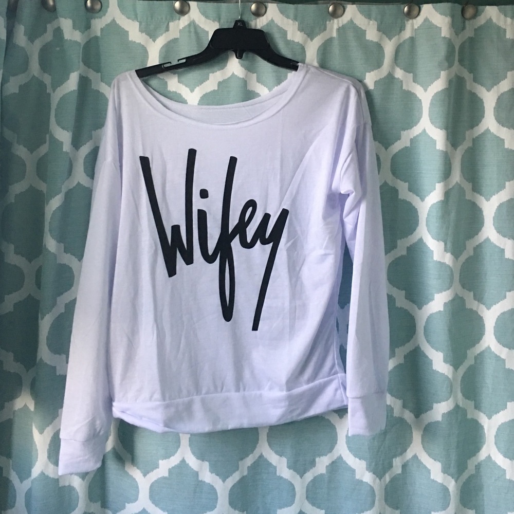⚡️SALE⚡️ ‼️LAST 1‼️White Wifey Off Shoulder Top - Picture 3 of 3