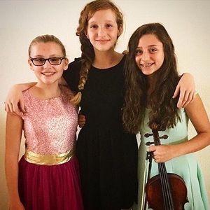 Meet your Posher, Lola