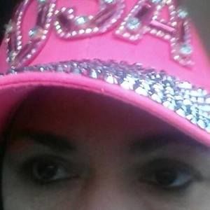 Meet your Posher, Mae