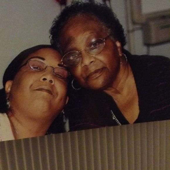 Meet your Posher, Patsy - Picture 1 of 1