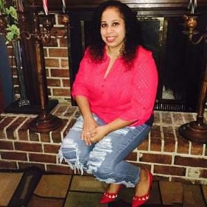 Meet your Posher, Claudia