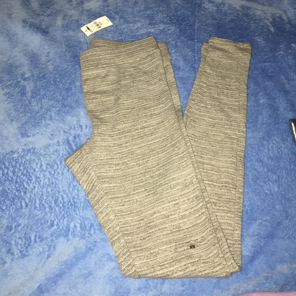 Women's EXPRESS Grey Leggings XS NWT