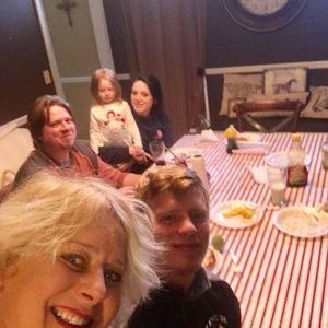 Meet your Posher, Lynn