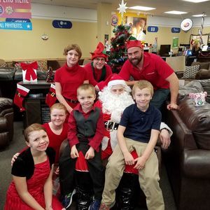 Meet your Posher, Sharon