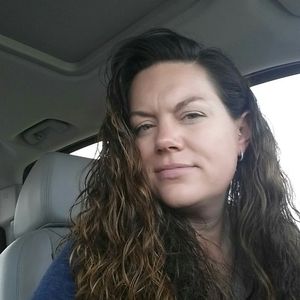 Meet your Posher, Rena