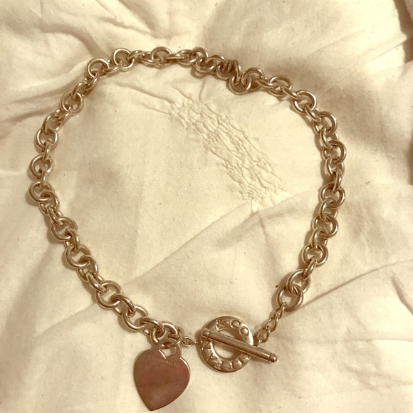 Tiffany&Co toggle choker