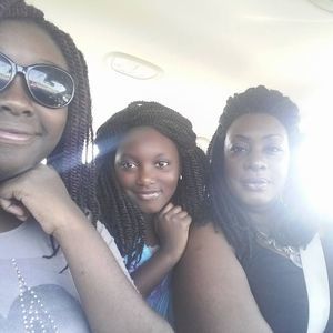 Meet your Posher, Vivian