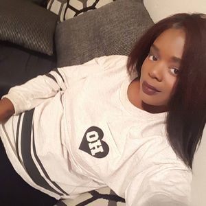 Meet your Posher, Courtney