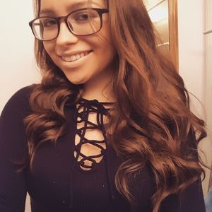 Meet your Posher, Hannah