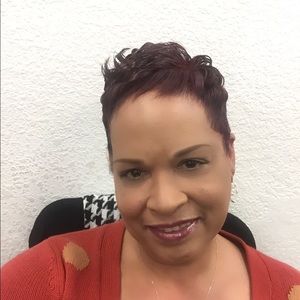 Meet your Posher, Kecia