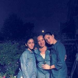 Meet your Posher, Pilar