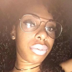 Meet your Posher, Keisha