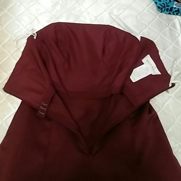 Ball Gown - Picture 3 of 4