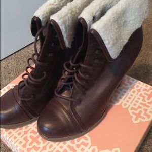Sherpa lined booties