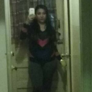 Meet your Posher, Iris