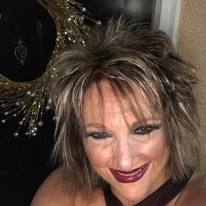 Meet your Posher, Shsron