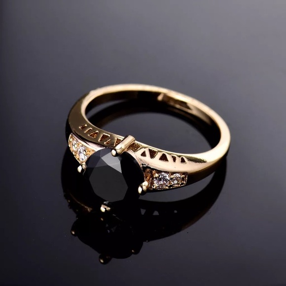 Black Sapphire Crystal CZ & 18K GP Ring, Size 5 - Picture 2 of 4