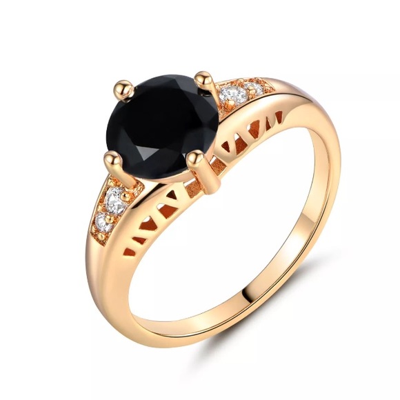 Black Sapphire Crystal CZ & 18K GP Ring, Size 5 - Picture 4 of 4