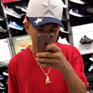 Meet your Posher, Jason