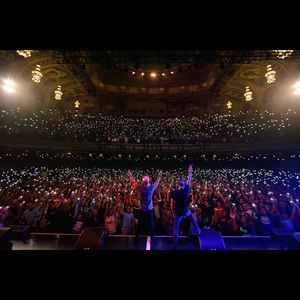 Meet your Posher, Alex