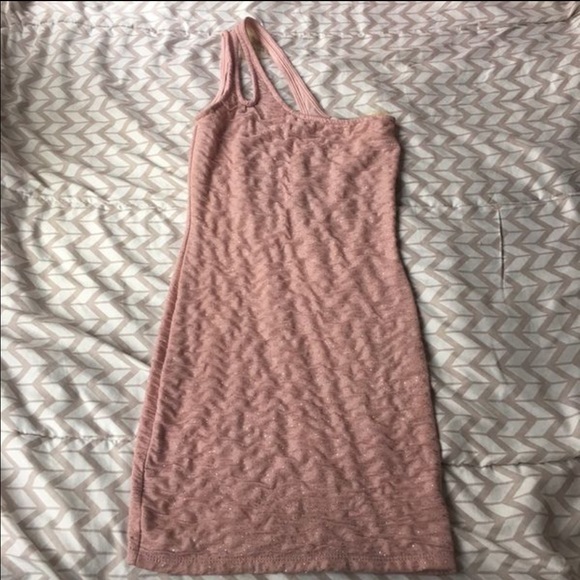 Bundle - Picture 2 of 4