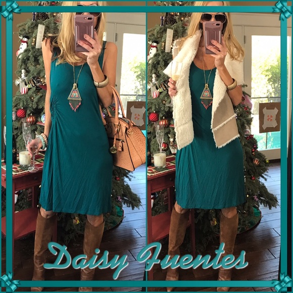 Daisy Fuentes Dresses & Skirts - 🍾Daisy🍾