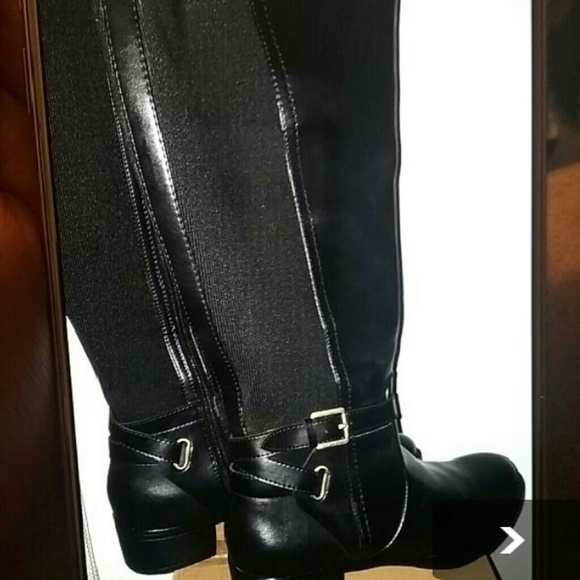 Women Riding Boots - Picture 3 of 3