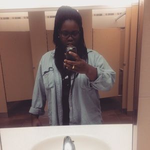 Meet your Posher, Desiree'