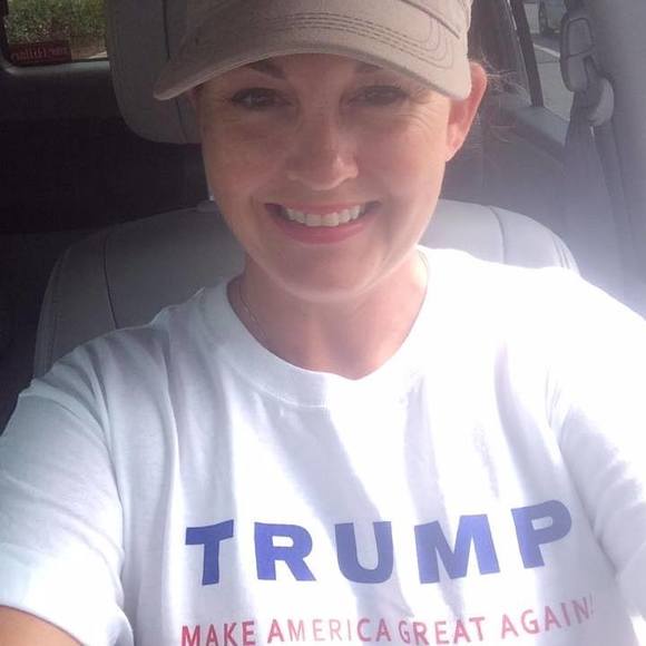 Meet your Posher, Michelle - Picture 1 of 1