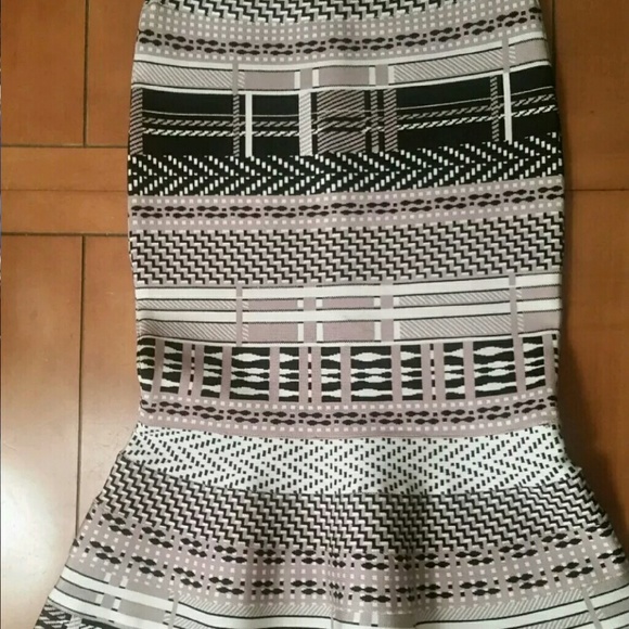 **SOLD** Anthropologie Eyedoll Peplum Skirt - Size Small - Picture 2 of 7