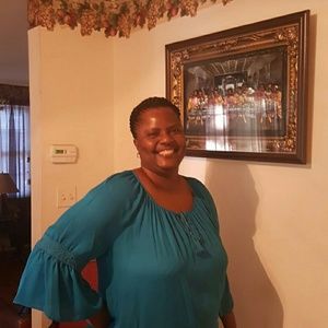 Meet your Posher, Linda