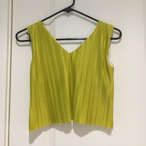 Super cute PLEATS PLEATS🌼🌼🌼